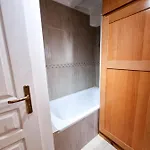 Appartement Mont Des Oiseaux Apt T3 Avec Piscine Hyères